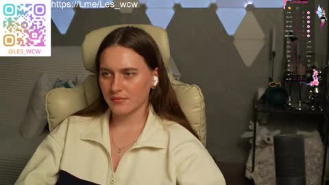 LeslieKorfs online show from November 17, 10:34 pm