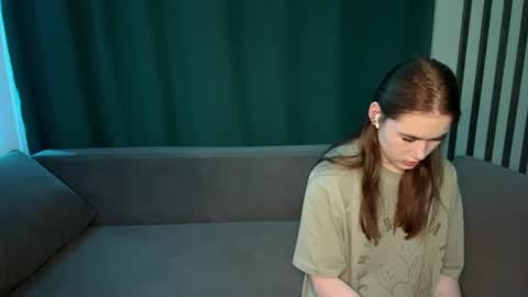 Hello my love Im Val online show from June 18, 2:33 pm