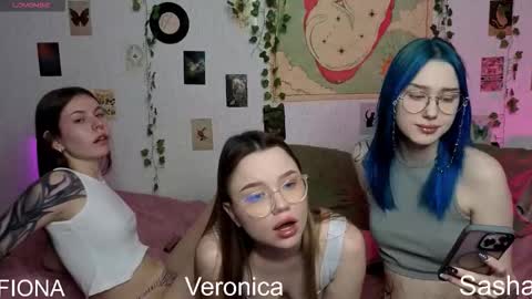 Fiona online show from November 28, 1:40 pm