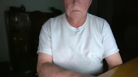 letscum2gether0 online show from March 25, 1:23 am