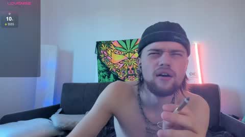 lev_miller online show from June 8, 3:24 pm