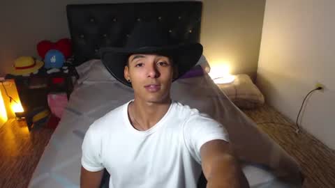 i  am lewis ly EDUARDO MEMDOZA15 online show from July 29, 6:08 pm