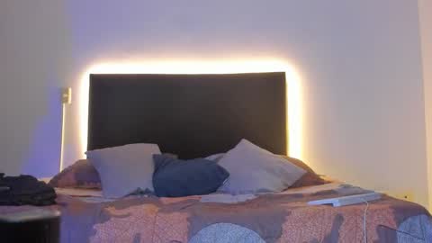 lex__miller online show from October 1, 2:43 am