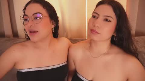 Gabrielle  Lexa  online show from June 19, 2:01 pm