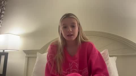 lexisRose online show from January 3, 12:11 am