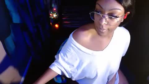 LEXIJAYNE online show from January 13, 9:17 am