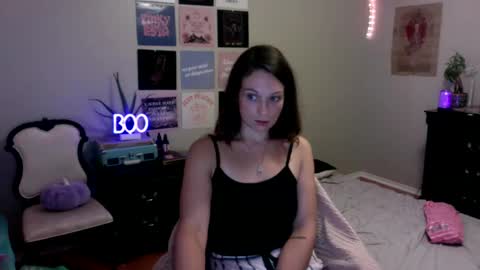 lexwyoex online show from October 6, 3:02 am