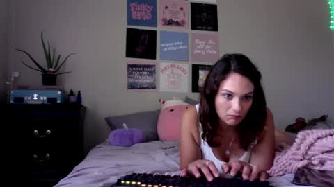 lexwyoex online show from October 3, 4:48 pm