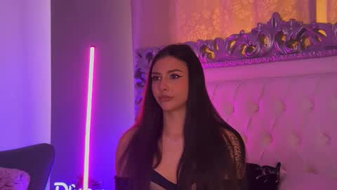 LexyBanks online show from April 22, 8:32 am