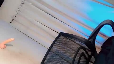 lexy_lore18 online show from September 20, 4:59 am