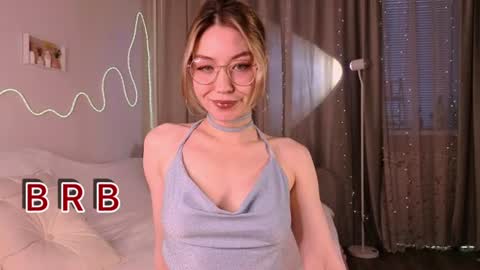 Lily online show from July 30, 4:13 am