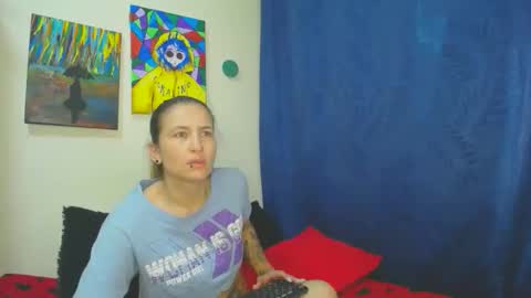 Snapshot of leyla_horny_bg chatting on October 22, 11:39 pm leyla_horny_bg online show from October 22, 11:39 pm