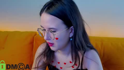 leylamirage online show from February 14, 4:15 am