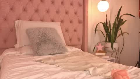 Leyla online show from May 23, 8:16 pm