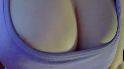 Leysun7 online show from March 15, 4:17 am