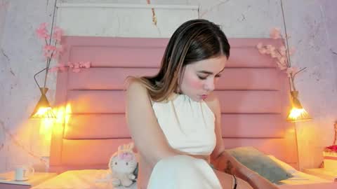 LEZY online show from September 25, 7:43 pm