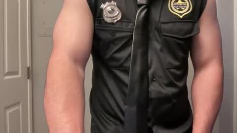 lhotboyl online show from November 3, 6:31 pm