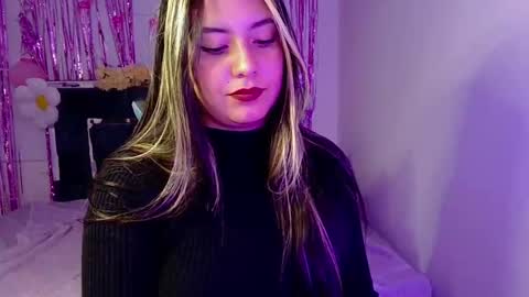 Snapshot of lia_14_ chatting on September 12, 11:07 pm Lia online show from September 12, 11:07 pm