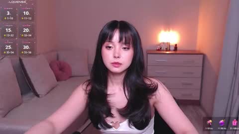 L I A online show from February 13, 3:59 pm