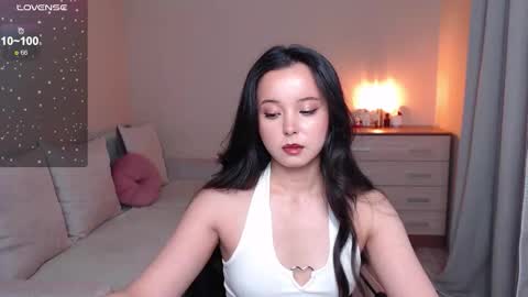 L I A online show from November 13, 11:13 am