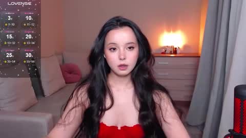 L I A online show from November 22, 5:33 pm