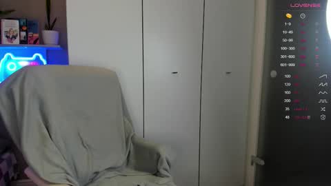 Lia online show from November 14, 7:43 am