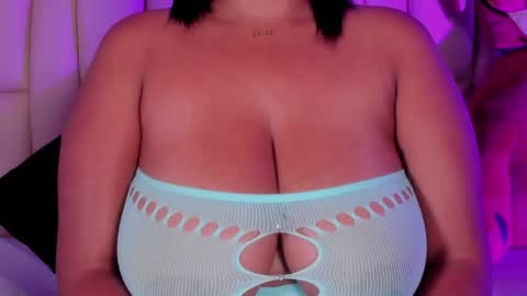 lia_mariana online show from June 8, 1:28 am