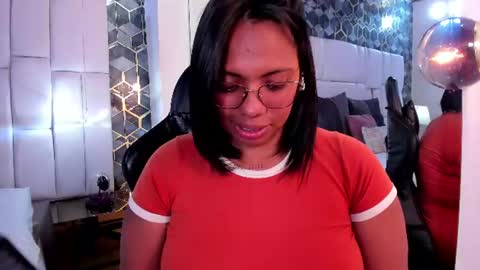 lia_mariana online show from June 27, 9:10 pm