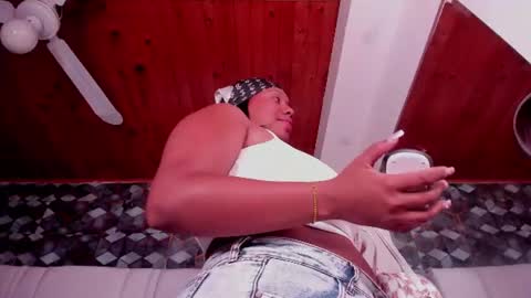 lia_mariana online show from June 14, 2:24 am