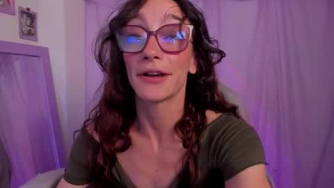 lh6 9c online show from February 3, 3:49 pm