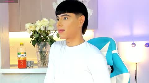 Liam online show from September 27, 1:53 pm