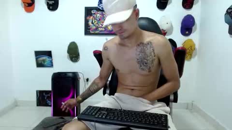 Andres online show from June 7, 10:48 pm