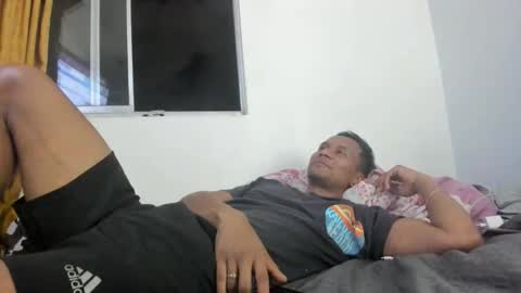 liam_efron online show from November 30, 11:34 pm