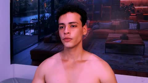 Liam Rosetti online show from November 27, 4:31 am