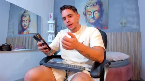 Liam online show from January 19, 10:06 pm