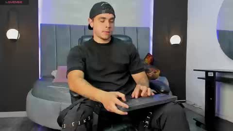 Liam online show from September 12, 8:22 pm