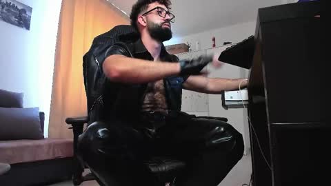 Liam online show from February 21, 9:23 am