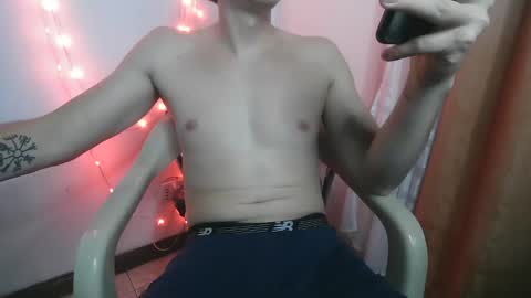 liammason_ online show from December 15, 3:35 am