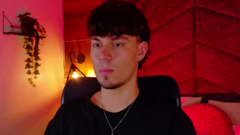 Liam Thunder online show from November 26, 3:04 am