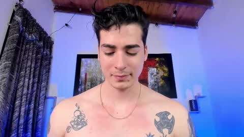 Snapshot of liamwyatt_ chatting on October 23, 4:58 am liamwyatt_ online show from October 23, 4:58 am