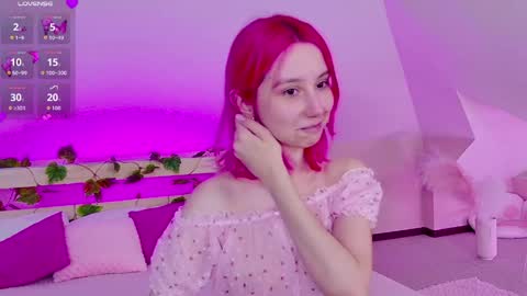 Lian online show from April 3, 7:15 am