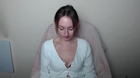 Lia online show from April 8, 12:19 pm