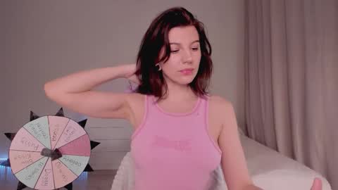 Lia online show from October 3, 9:01 pm