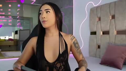 liasuaza online show from July 28, 12:48 pm