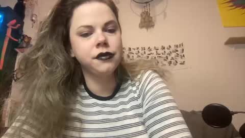 Libby Deetz online show from January 10, 7:46 am