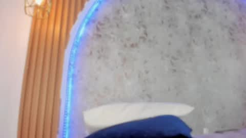 Snapshot of liberty_herrera chatting on October 4, 12:25 pm Call me Liberty  online show from October 4, 12:25 pm