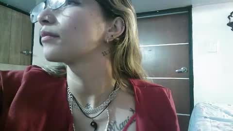 licethf00x online show from December 18, 1:01 am