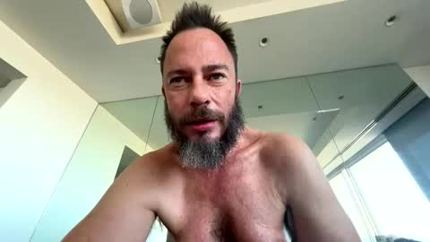 Lickable online show from April 17, 10:45 pm