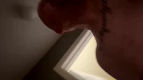 lickit1438946 online show from May 24, 12:23 pm