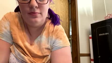 JuicyBottom1 online show from February 5, 12:47 am